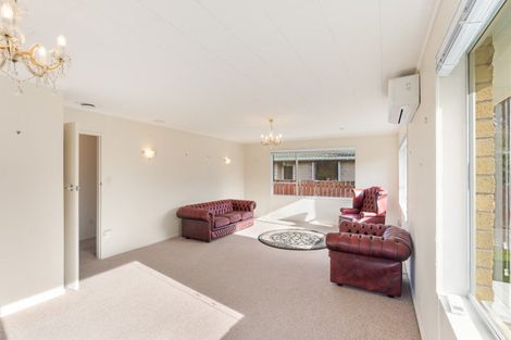 Photo of property in 33 Raukawa Street, Otaki, 5512
