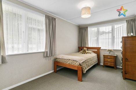 Photo of property in 146 George Street, Stokes Valley, Lower Hutt, 5019
