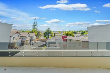 Photo of property in 21c Ruakiwi Road, Hamilton Lake, Hamilton, 3204