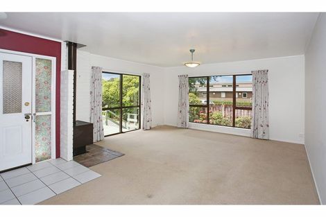 Photo of property in 2/60 Beach Road, Pahurehure, Papakura, 2113