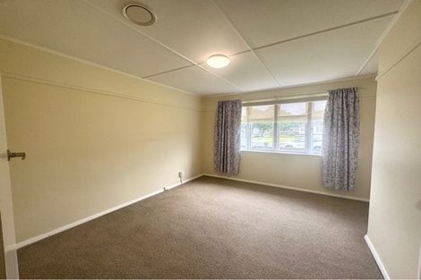 Photo of property in 86 Reynolds Street, Taita, Lower Hutt, 5011