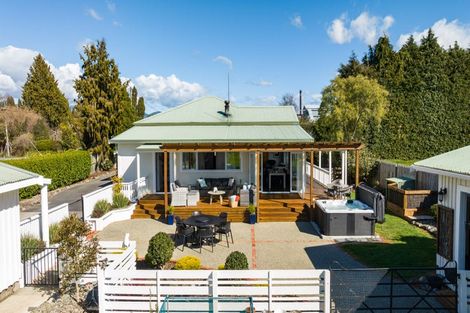 Photo of property in 45 Livingston Road, Brightwater, 7091