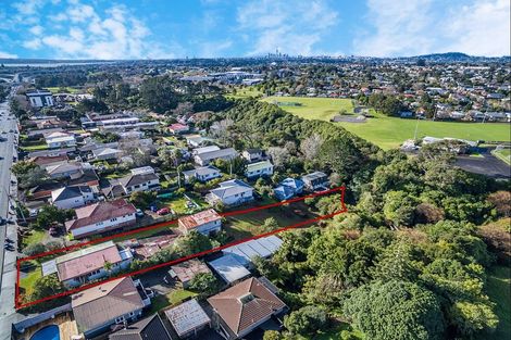 Photo of property in 1608 Great North Road, Waterview, Auckland, 1026