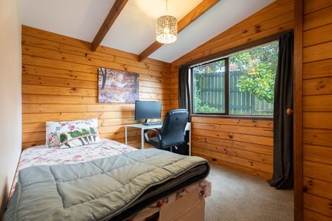 Photo of property in 6 Buccaneer Place, Grenada Village, Wellington, 6037