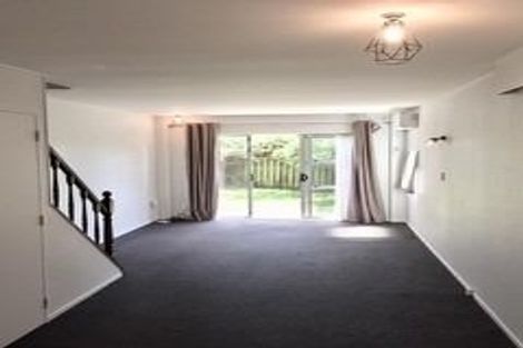 Photo of property in 4/31 Mana Avenue, Titahi Bay, Porirua, 5022