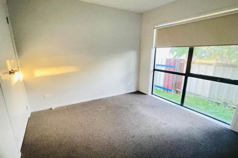 Photo of property in 20 Gambare Place, Wattle Downs, Auckland, 2103