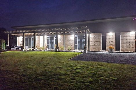 Photo of property in 346 Kirikopuni Road, Parakao, Whangarei, 0172