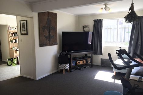 Photo of property in 28d Leighton Avenue, Waiwhetu, Lower Hutt, 5010