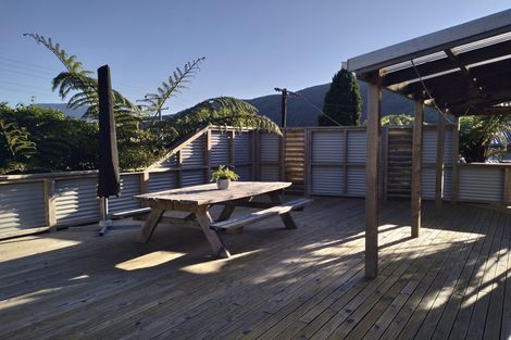 Photo of property in 15b Mahakipawa Road, Havelock, 7100