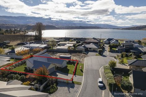 Photo of property in 8 Robertson Court, Cromwell, 9310