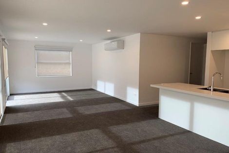 Photo of property in 5 Pennycook Place, Lake Hawea, Wanaka, 9382