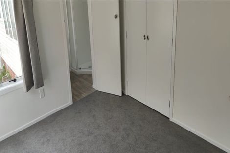 Photo of property in 3 Hurley Place, Kelston, Auckland, 0602