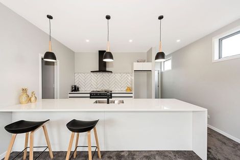 Photo of property in 25a Shrule Place, Huntington, Hamilton, 3210