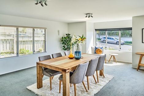 Photo of property in 53 Waverton Terrace, Churton Park, Wellington, 6037