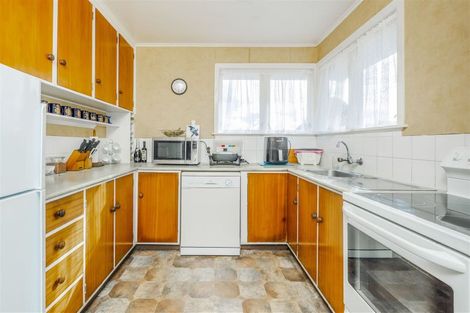 Photo of property in 18 Royal Arch Place, Rosehill, Papakura, 2113