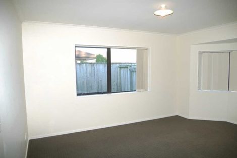 Photo of property in 5 Cascade Way, Paraparaumu, 5032