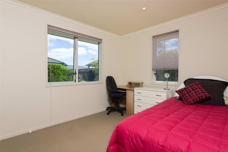 Photo of property in 51 Gibson Place, Papamoa Beach, Papamoa, 3118