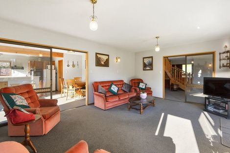 Photo of property in 121 Winters Road, Mairehau, Christchurch, 8052