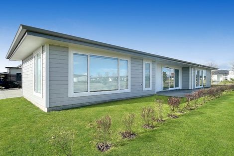 Photo of property in 12 Bastille Court, Rangatira Park, Taupo, 3330