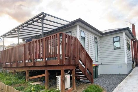 Photo of property in 10b Maui Street, New Lynn, Auckland, 0600