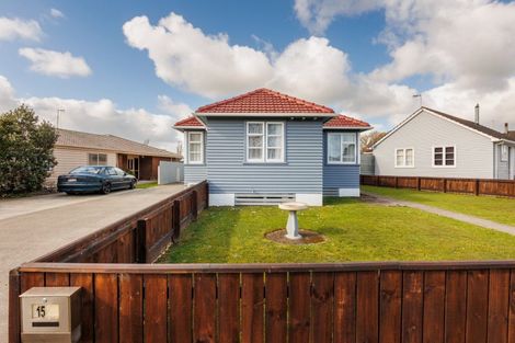 Photo of property in 15 Upham Terrace, Roslyn, Palmerston North, 4414