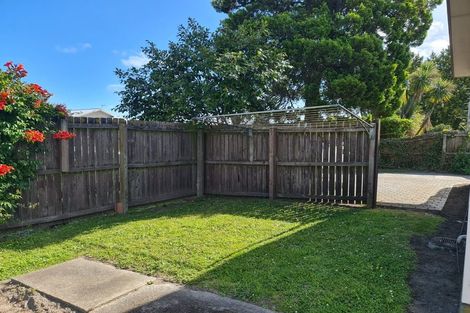 Photo of property in 70 Peverel Street, Riccarton, Christchurch, 8041