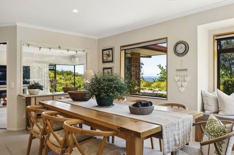 Photo of property in 22 Fairview Terrace, Waipahihi, Taupo, 3330