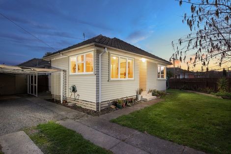 Photo of property in 27 Henderson Street, Riversdale, Blenheim, 7201