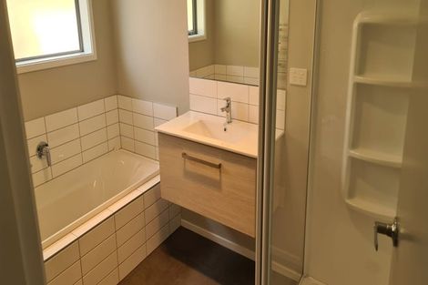 Photo of property in 40 Martingale Drive, Whitby, Porirua, 5024