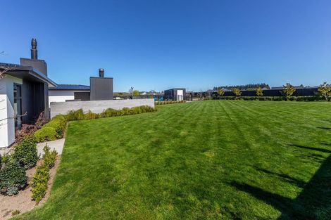 Photo of property in 25 Fairmont Rise, West Melton, 7618