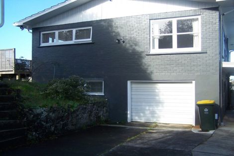 Photo of property in 7 Seymour Road, Mellons Bay, Auckland, 2014
