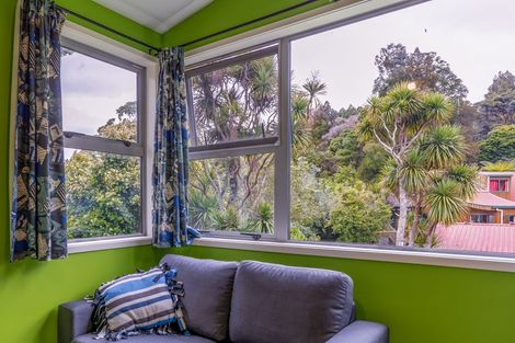 Photo of property in 8 Rimu Road, Oratia, Auckland, 0604