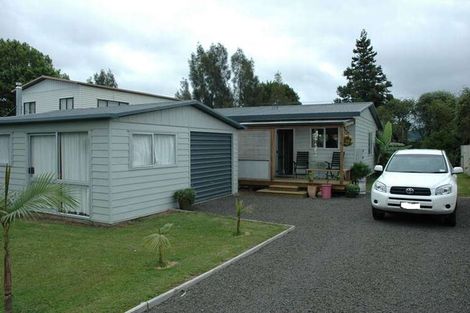 Photo of property in 4 Moewai Park Road, Whitianga, 3510