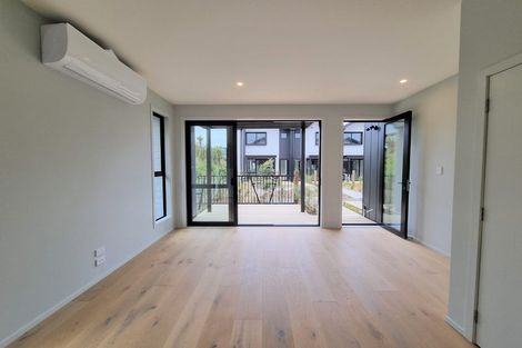 Photo of property in 4e Nerita Place, Long Bay, Auckland, 0630