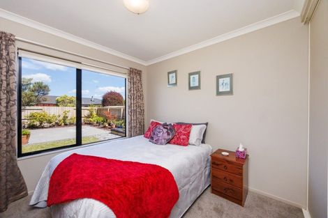 Photo of property in 4 Meridian Grove, Kelvin Grove, Palmerston North, 4414