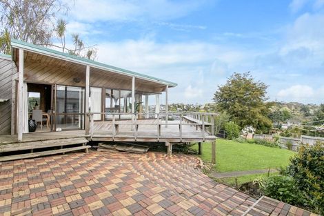 Photo of property in 29 Salem Place, Torbay, Auckland, 0630