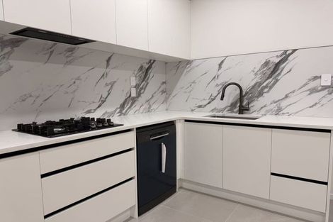 Photo of property in 9a Tangelo Place, Bucklands Beach, Auckland, 2012