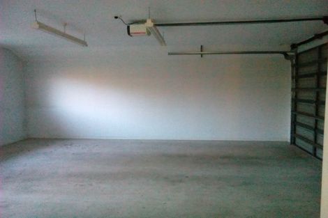 Photo of property in 28 Hoult Crescent, Monaco, Nelson, 7011