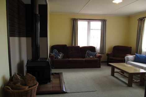 Photo of property in 38 Marslin Street, Alexandra, 9320