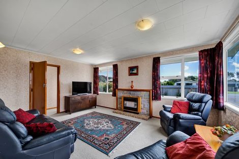 Photo of property in 17 Grey Street, Normanby, Hawera, 4614