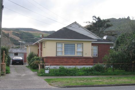 Photo of property in 139 Reynolds Street, Taita, Lower Hutt, 5011
