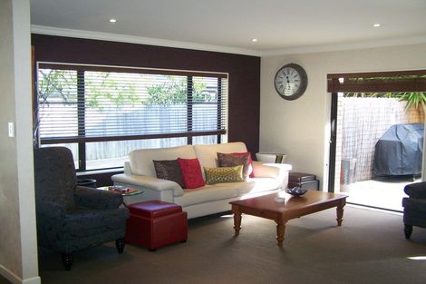 Photo of property in 26a Elliot Street, Howick, Auckland, 2014