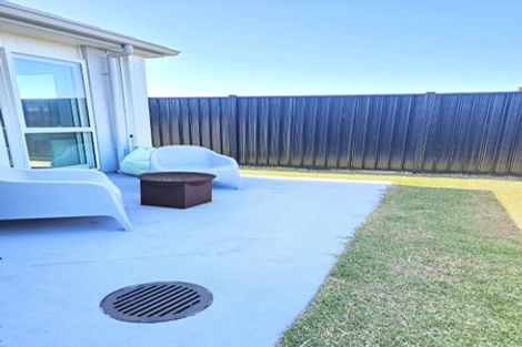 Photo of property in 8 Brooklyn Street, Papamoa, 3118