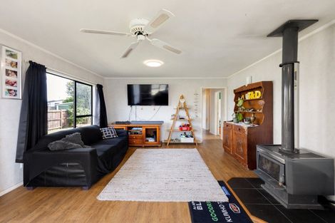 Photo of property in 19 Elmwood Crescent, Pukete, Hamilton, 3200