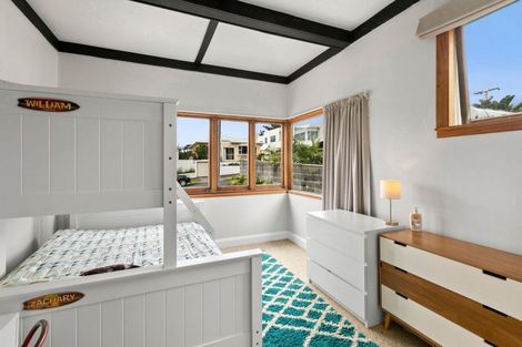 Photo of property in 97 Buller Street, New Plymouth, 4312