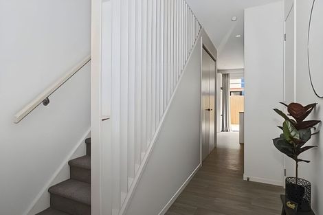 Photo of property in 2/26 Cameron Road, Hamilton East, Hamilton, 3216