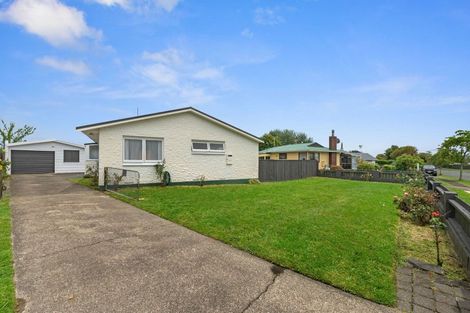 Photo of property in 30 Browning Crescent, Owhata, Rotorua, 3010