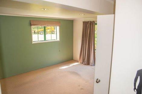 Photo of property in 42 Walker Road West, Aongatete, 3178