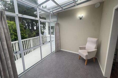 Photo of property in 42 Miromiro Road, Normandale, Lower Hutt, 5010