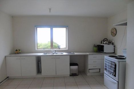 Photo of property in 2/25 Braithwaite Street, Karori, Wellington, 6012